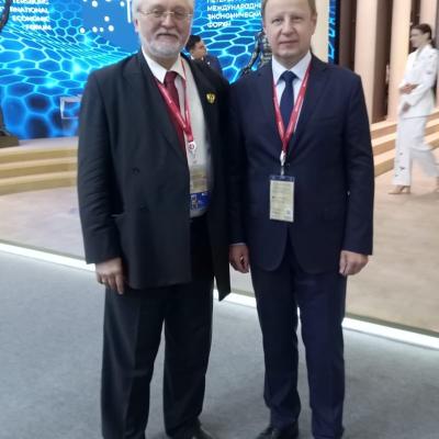 Представители 